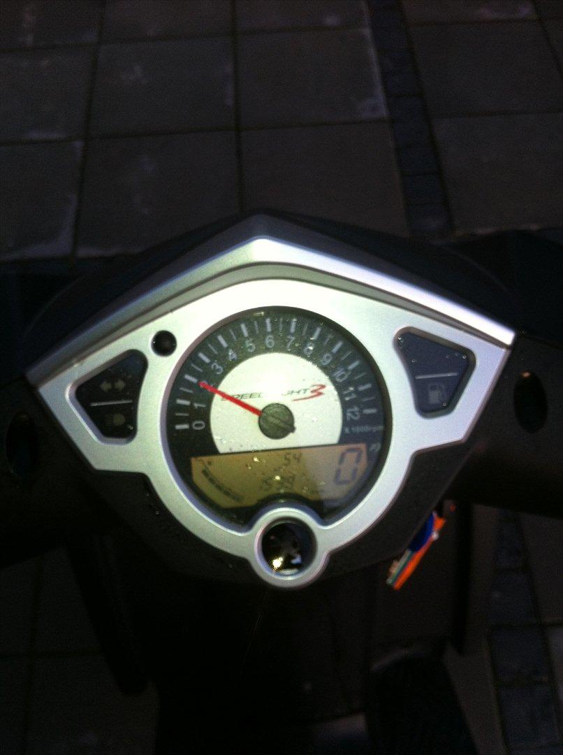 Peugeot Speedfight 3 Darkside billede 10