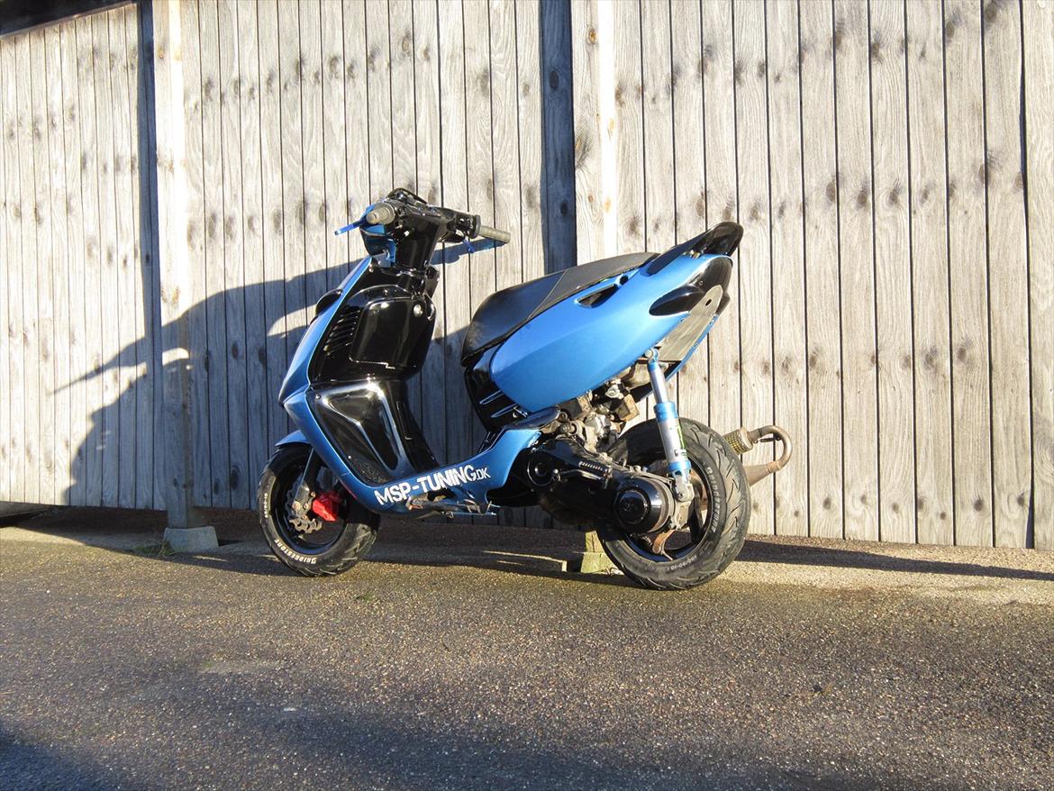 Aprilia Sonic Team Speed T7  billede 3