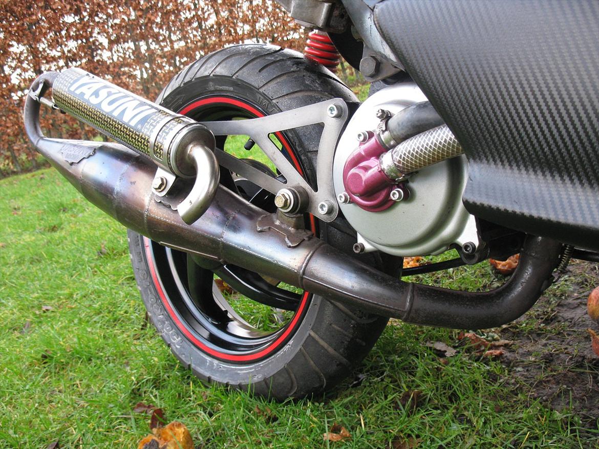 Yamaha Jog R LC DD Carbon Edition billede 4