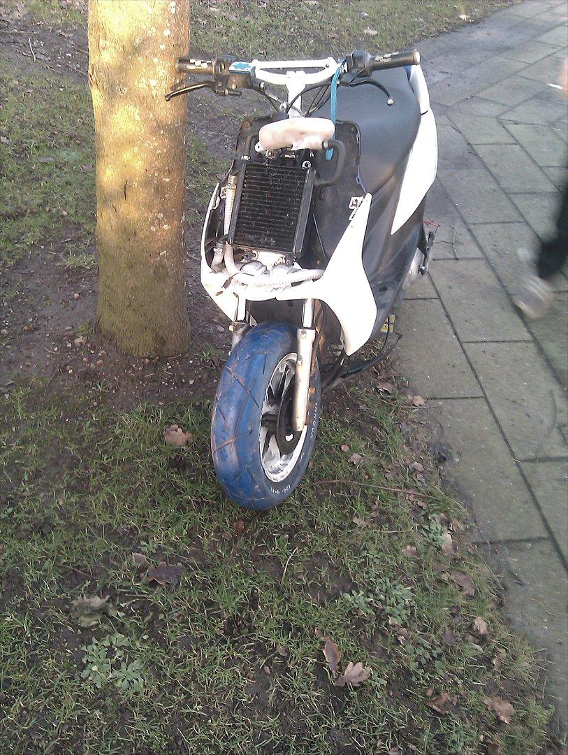 Yamaha Jog R EVO I LC 10% færdig billede 6