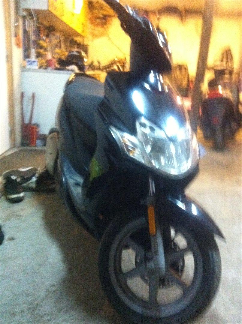 Yamaha jog r  SOLGT! billede 3