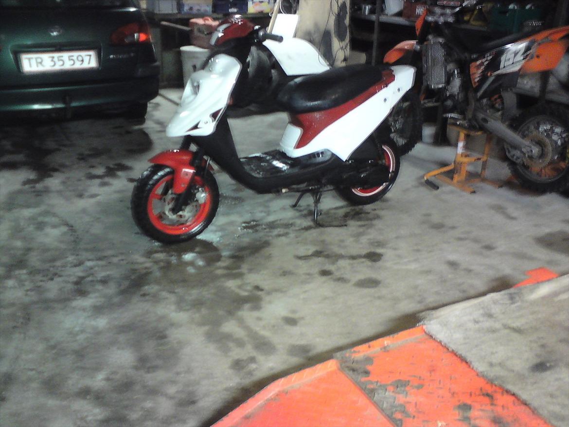 PGO hot 50 billede 2