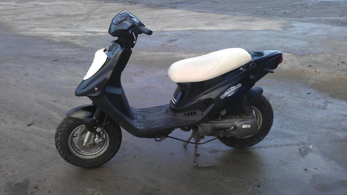 PGO Hot 50 billede 2