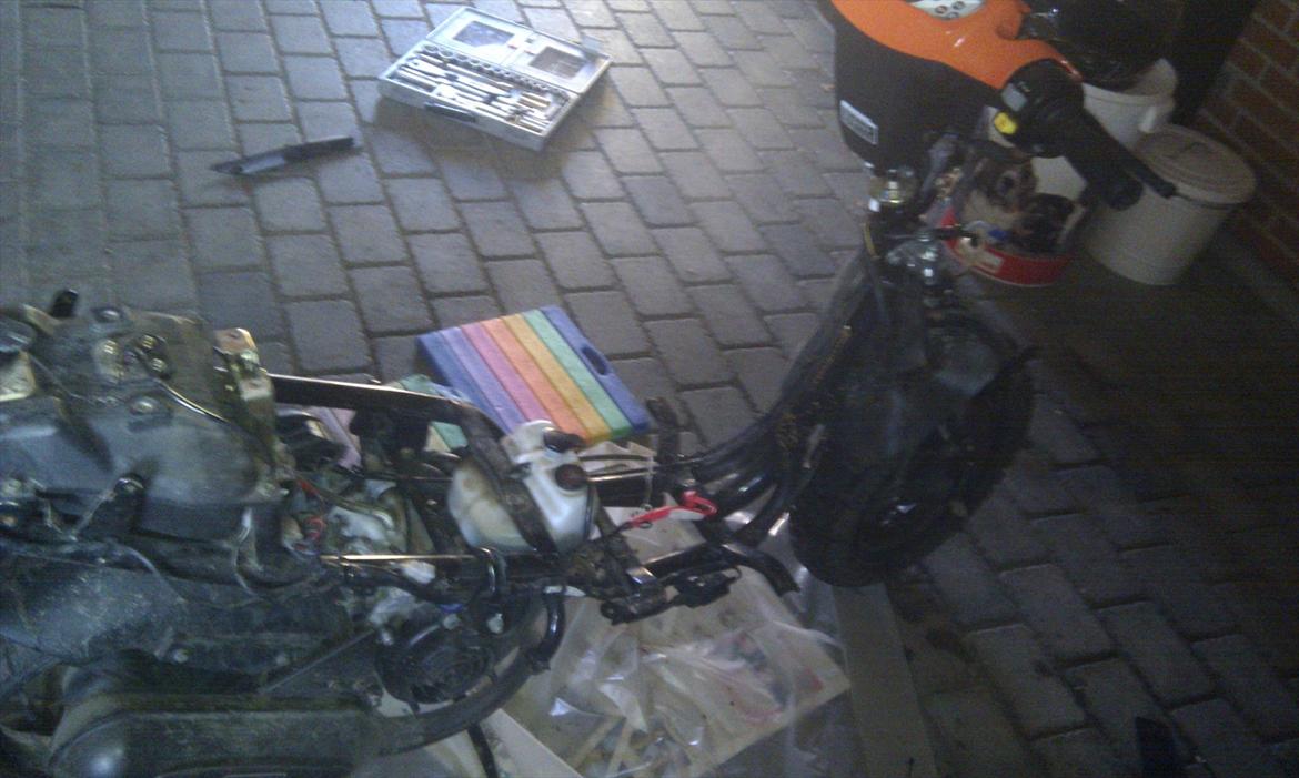 PGO Hot 50 billede 7