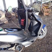 Yamaha jog R 70 ccm (FOR SALE)