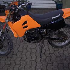 Suzuki RMX 