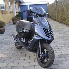 Aprilia Sonic - Pearl Blue!  SOLGT