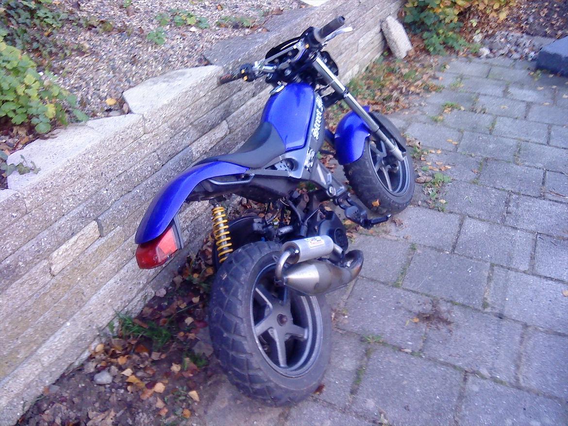 Suzuki Street Magic - ændrer baglygten hvis jeg kan finde ud af at montere den. billede 4