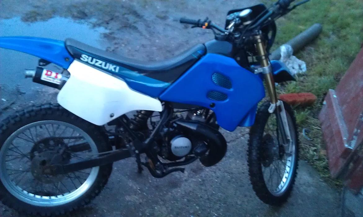 Suzuki Rmx billede 2