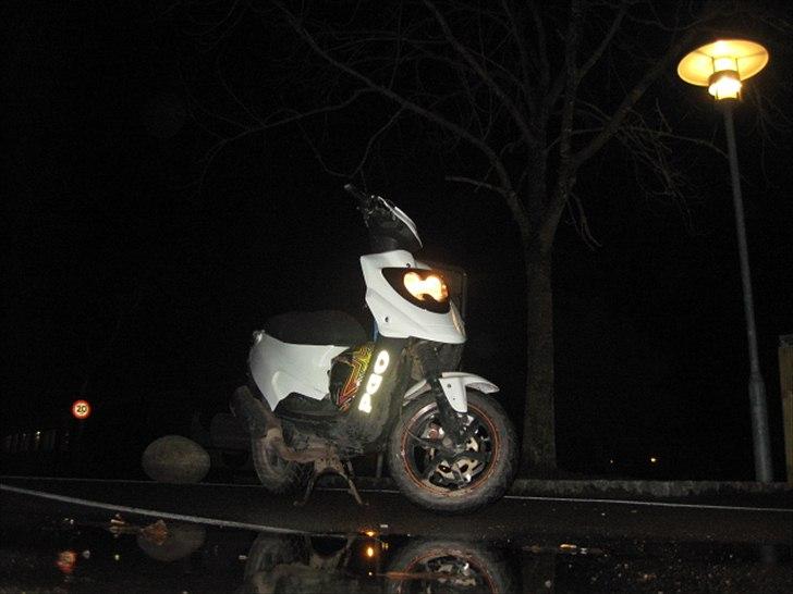 PGO Hot 50 billede 7