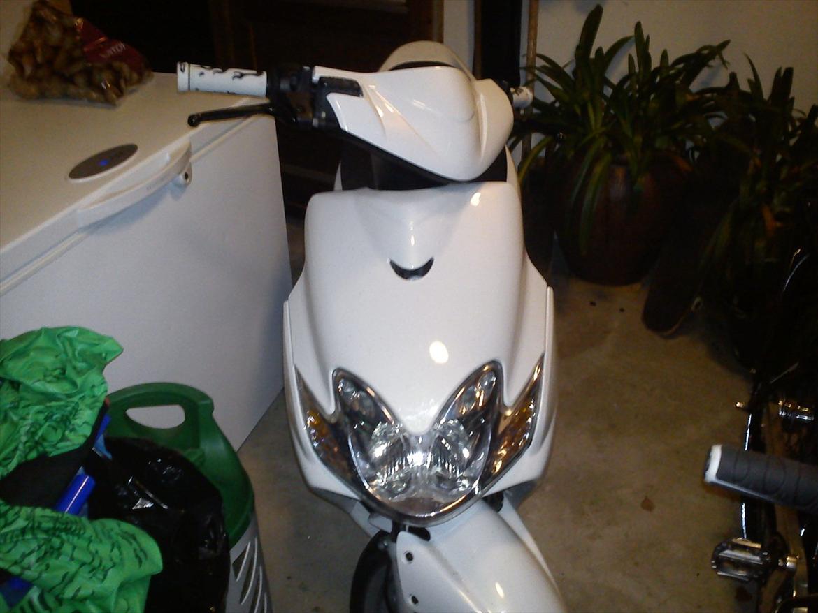 Yamaha jog r  billede 3