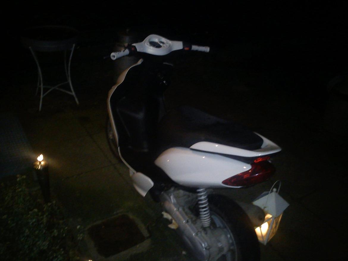 Yamaha jog r  billede 8