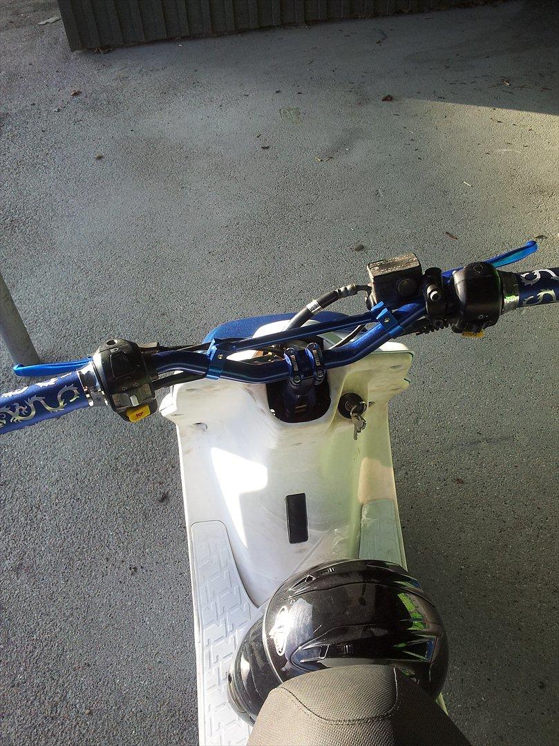 PGO Hot 50 billede 9