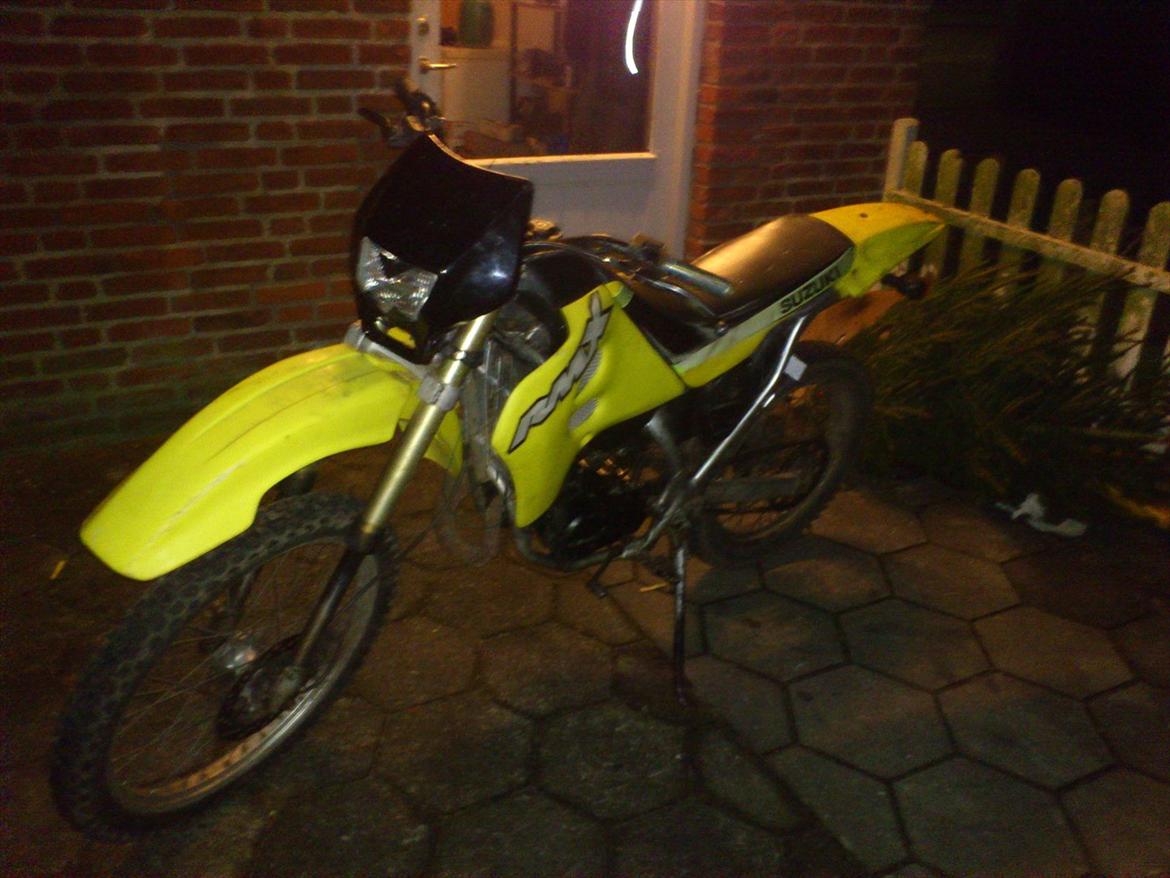 Suzuki RMX billede 2