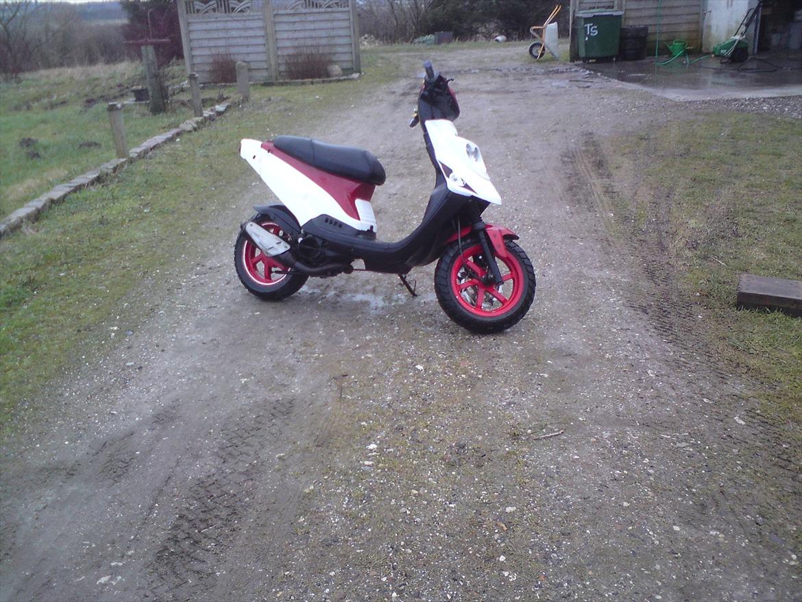 PGO hot 50 billede 3