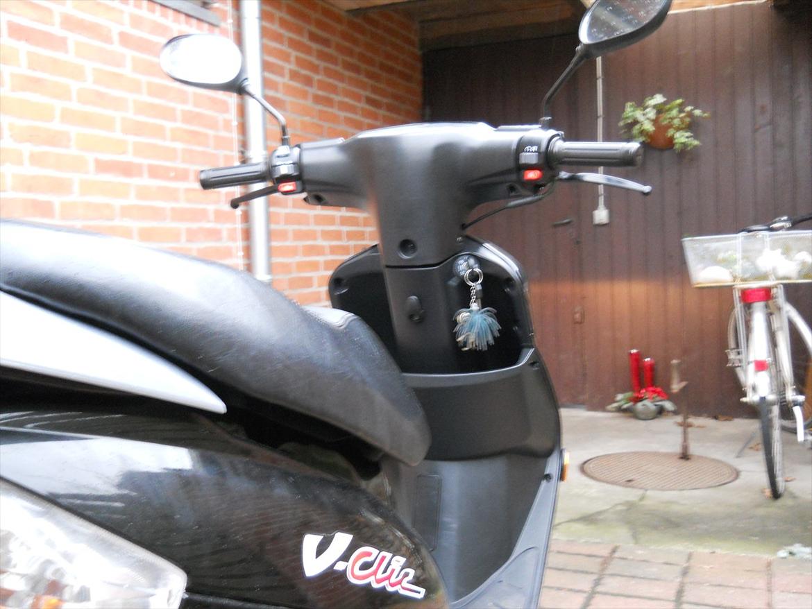 Peugeot V-clic *SOLGT* billede 4
