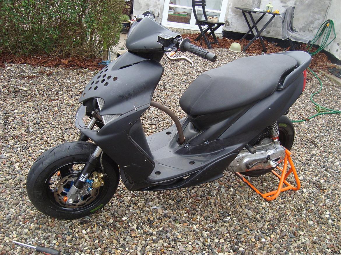 Yamaha Jog RR LC DD billede 5