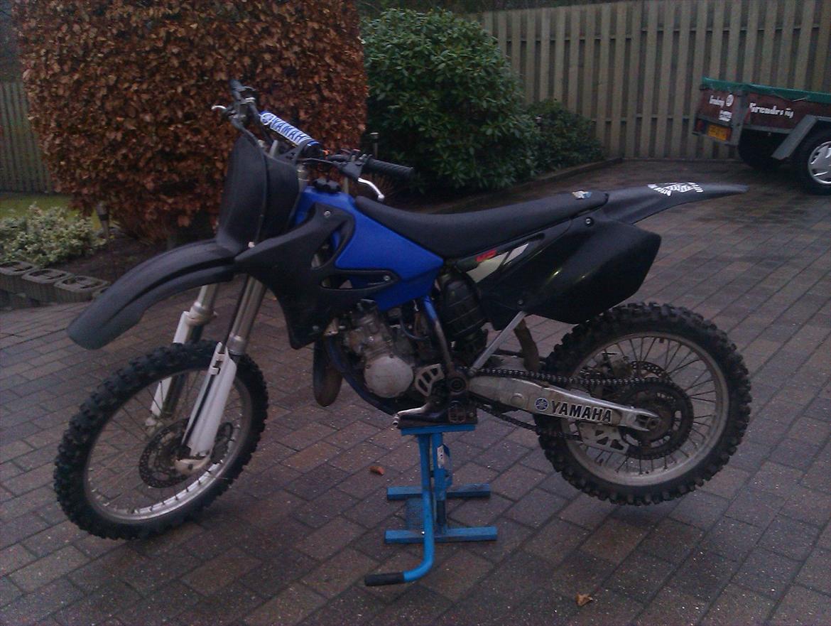 Yamaha YZ 125 billede 1