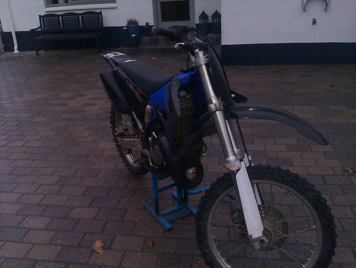 Yamaha YZ 125 billede 3
