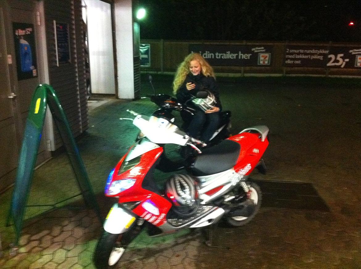 Peugeot Speedfight 2 solgt billede 5