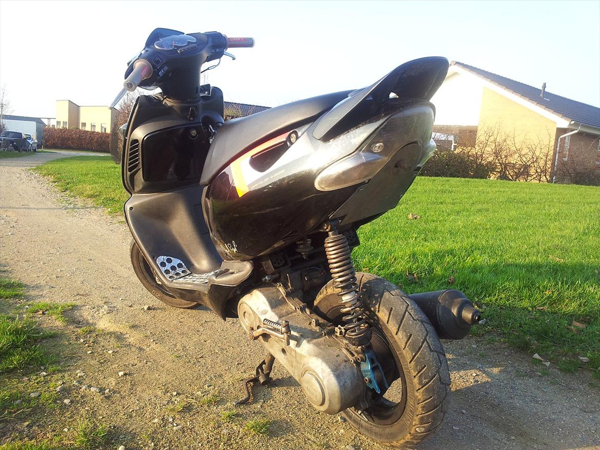 Aprilia Sonic GP billede 3