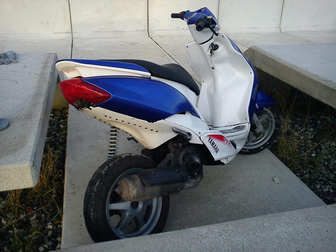 Yamaha jog R " bluetop" Solgt billede 14