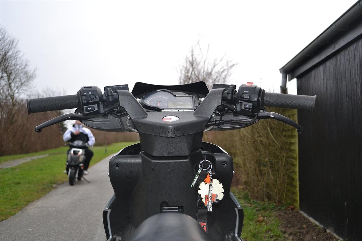 Aprilia Sr50 R Factory "Gribben" billede 13