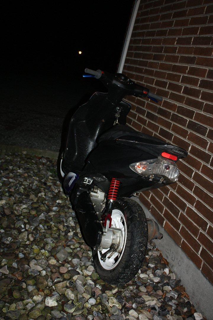 Yamaha jog r solgt   billede 2