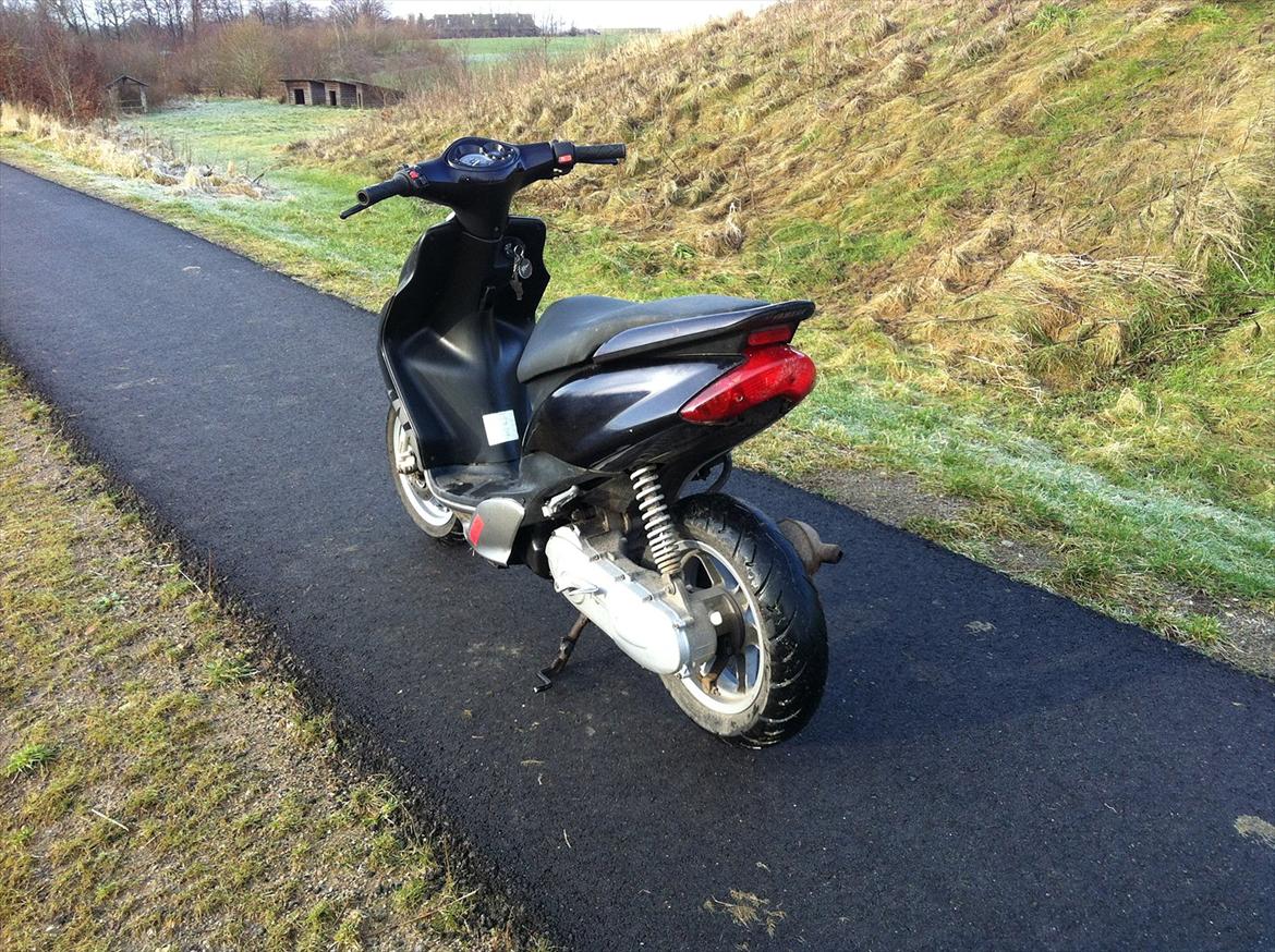 Yamaha jog r billede 5