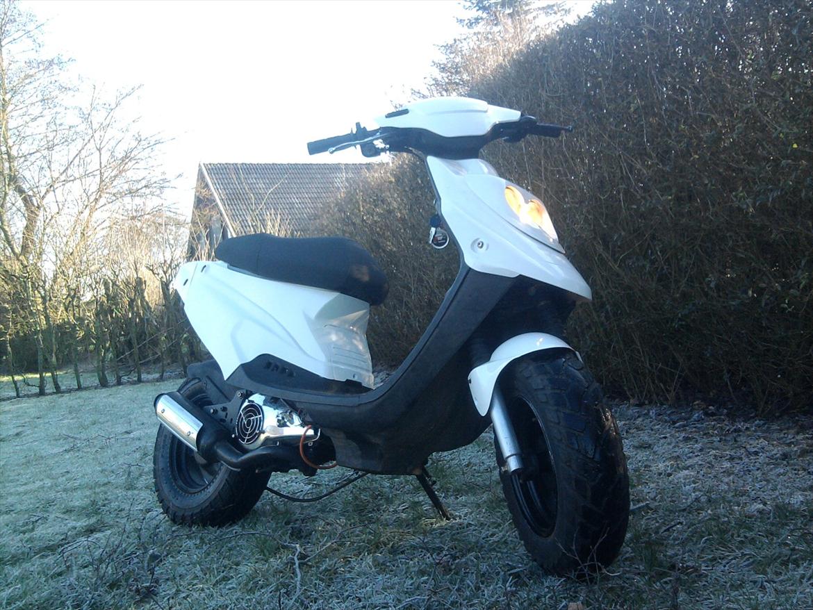 PGO hot 50 billede 2