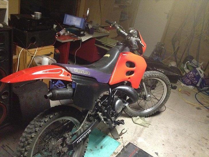 Suzuki Rmx  *SOLGT* billede 1