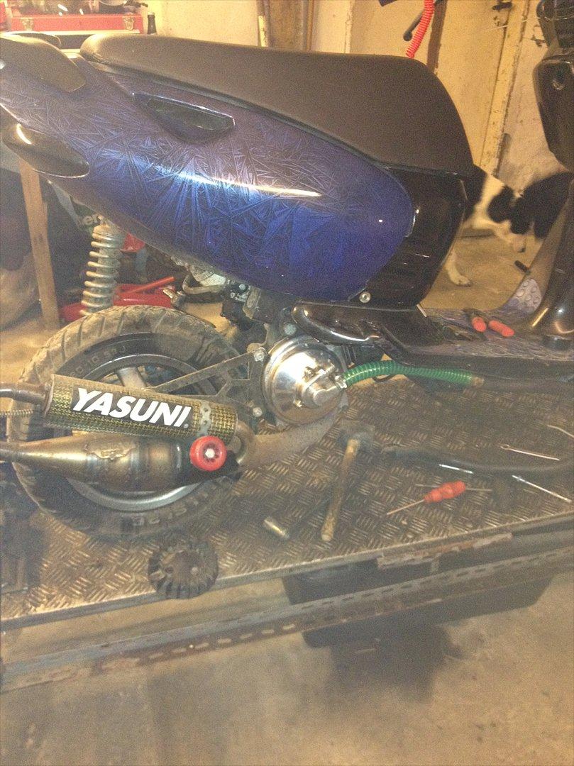 Aprilia Sonic LC SD - Mangler kun min cylinder :/. Men den kommer en af dagene :D billede 8