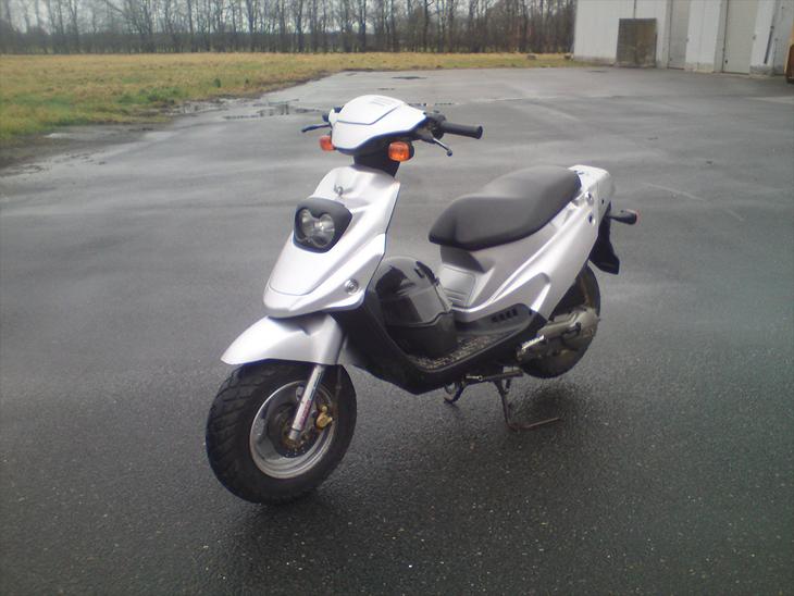 {{currentPhoto.altText}} billede {{currentPhoto.number}}