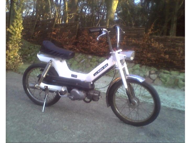 {{currentPhoto.altText}} billede {{currentPhoto.number}}