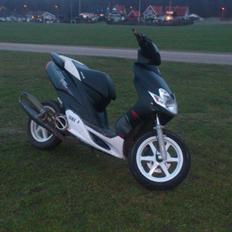 Yamaha Jog R AC sport pro