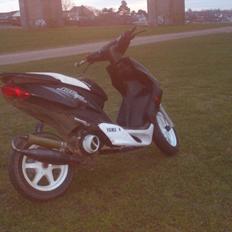 Yamaha Jog R AC sport pro