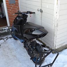 Aprilia sonrox lc dd BB77