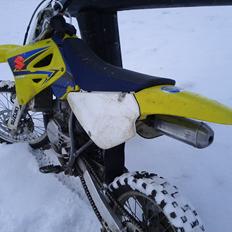 Suzuki rm85