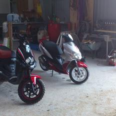 Yamaha Jog r   *SOLGT*