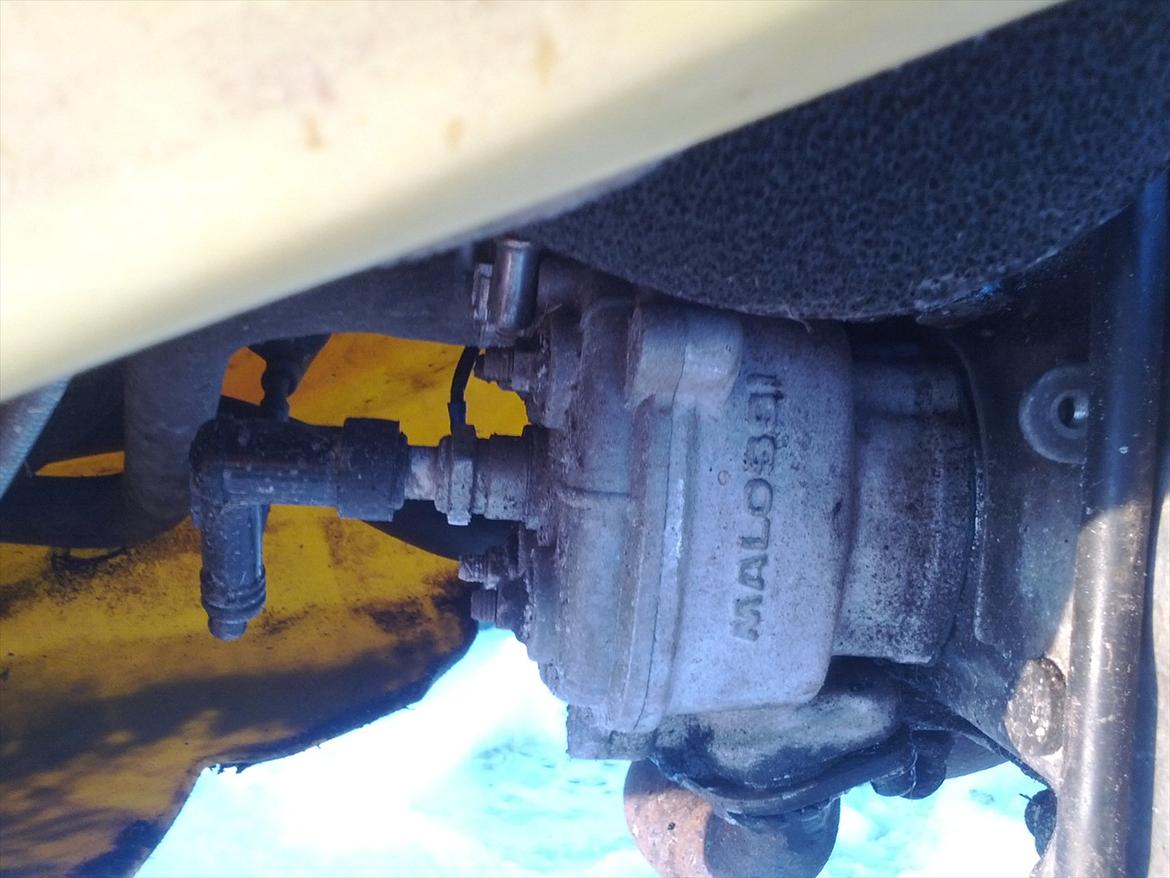 Yamaha Aerox - der sidder skum filter også lige gemt ;-) billede 11