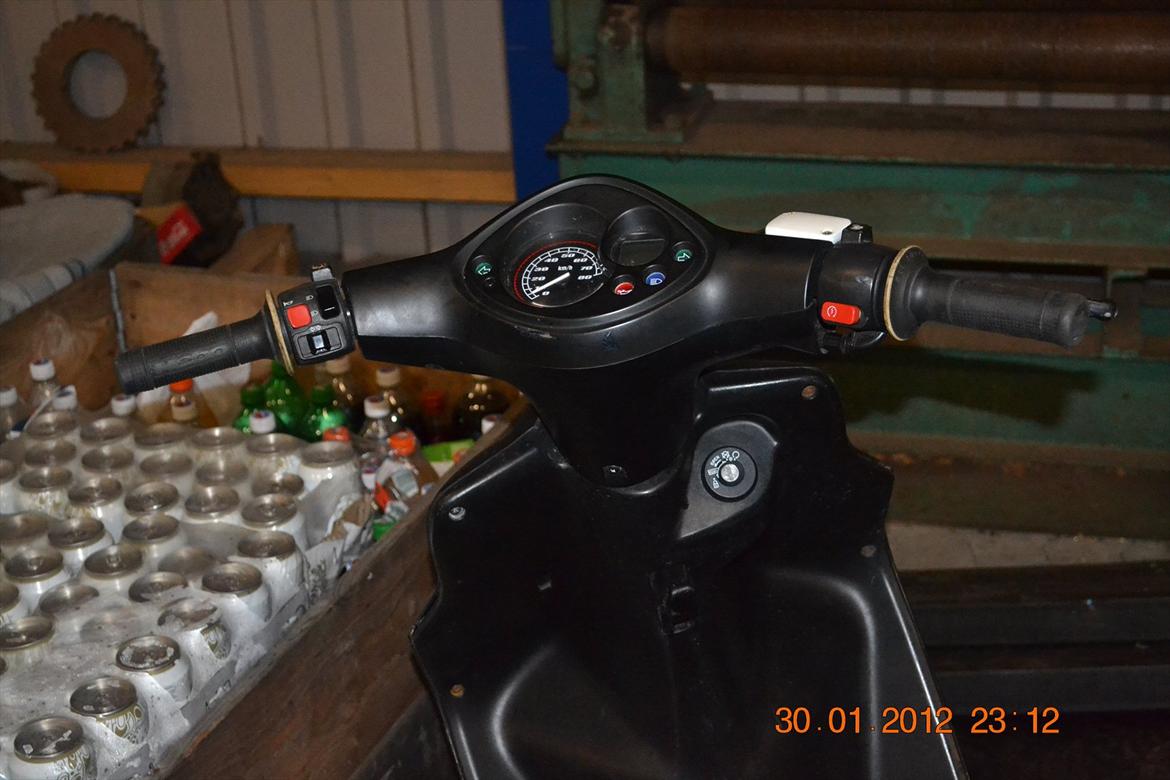 Yamaha Jog R billede 8