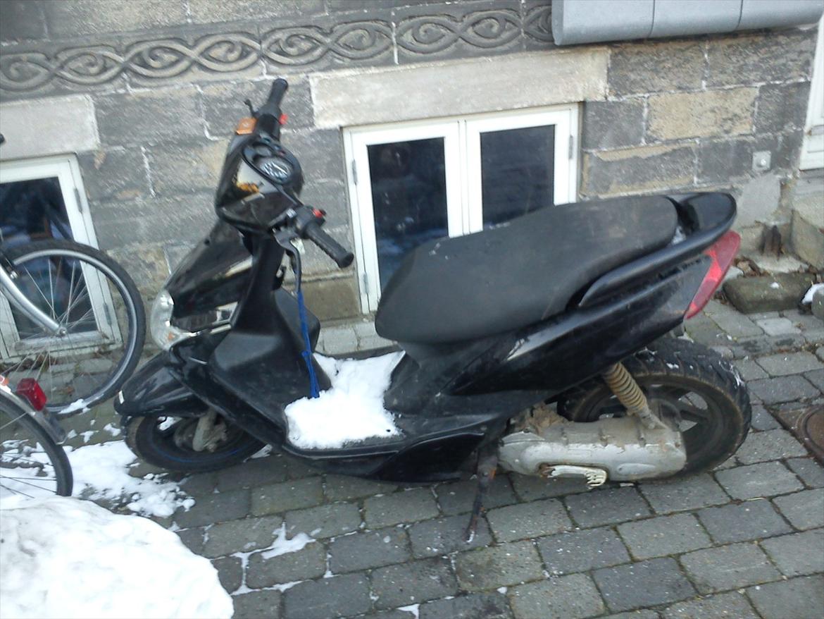 Yamaha jog r ( stjålet ) billede 4