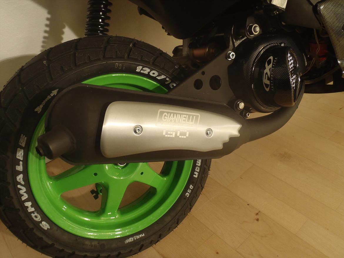 Yamaha Jog R Monster Edition "Carbon"   [Nu] SOLGT billede 4