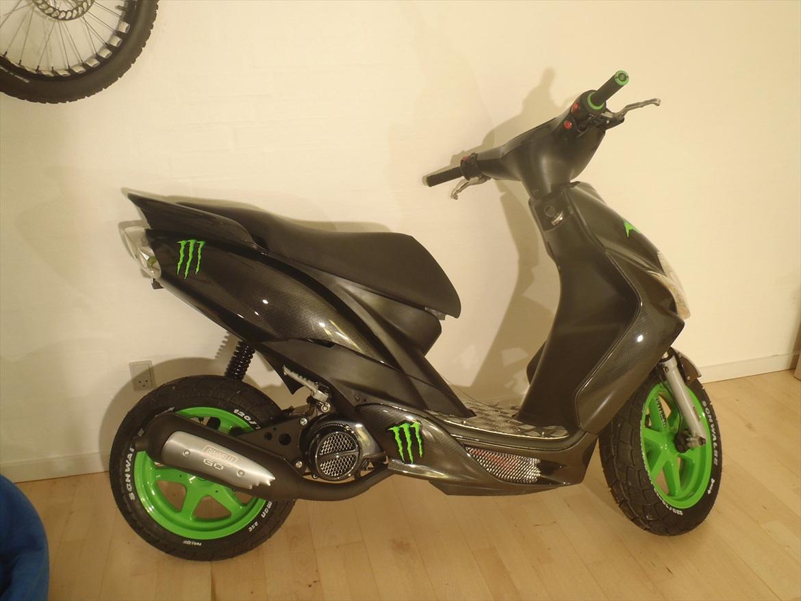Yamaha Jog R Monster Edition "Carbon"   [Nu] SOLGT billede 19