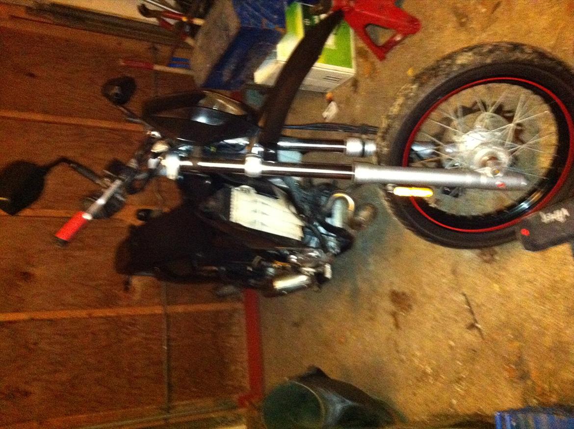 CPI super motard TIL SALG billede 2