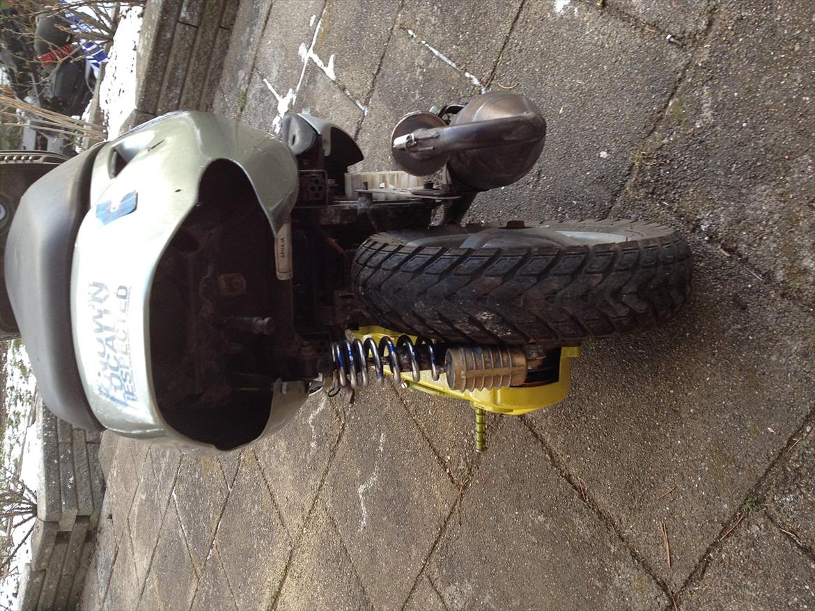 Aprilia sonic Luna billede 7