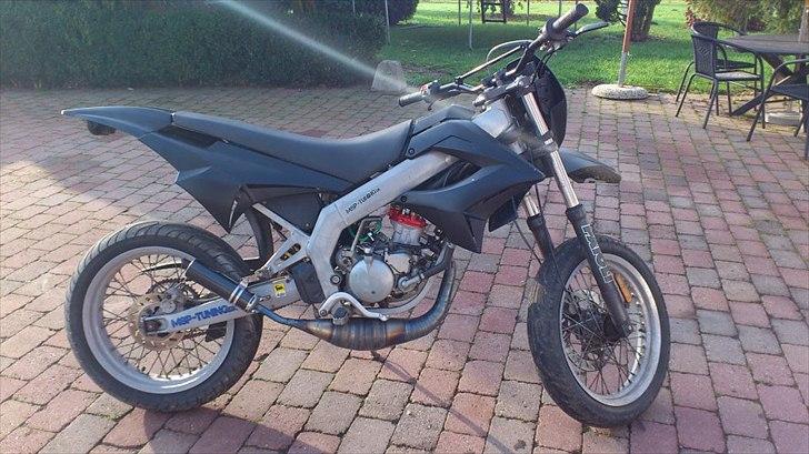 Gilera SMT - Havde lige fået ny udstødning på   billede 1