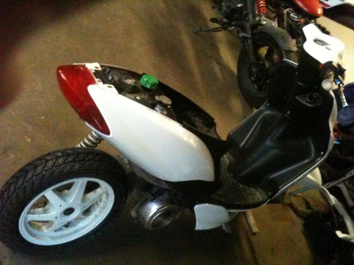 Yamaha Jog R - Før! billede 8