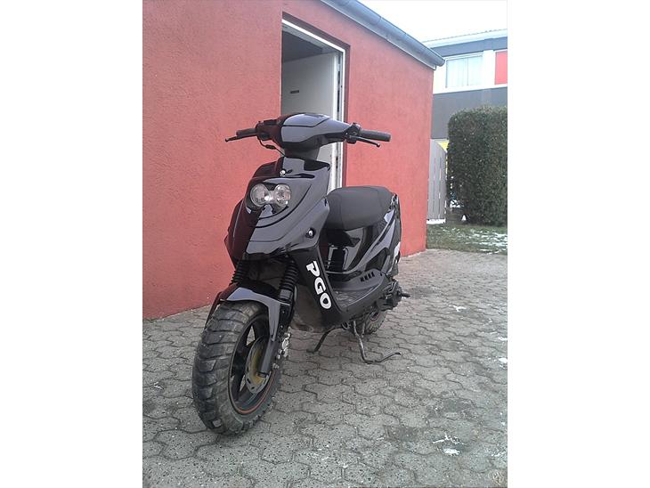 {{currentPhoto.altText}} billede {{currentPhoto.number}}