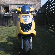 Aprilia Sonic GP (Solgt)